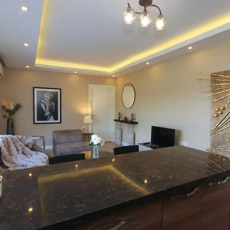 Metropolitan Art Appartement *